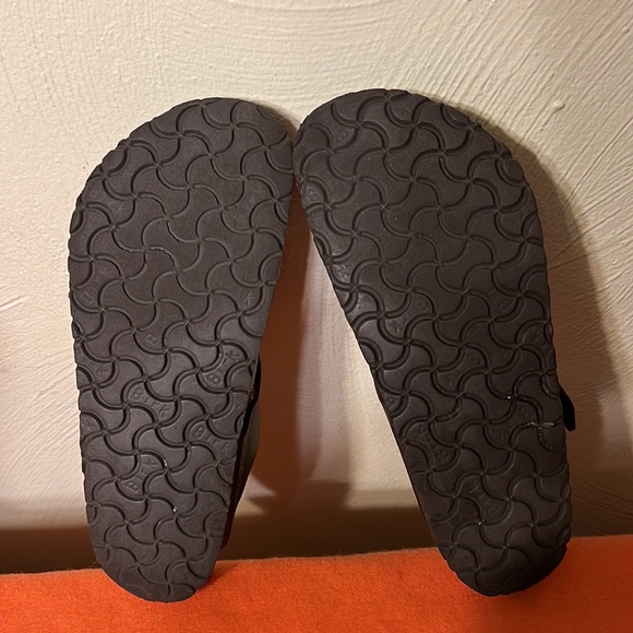 Birkenstock Gizeh bronze sandals 8/Euro 39 - Picture 10 of 12